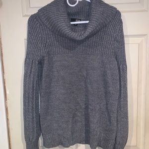 Women sweater size L